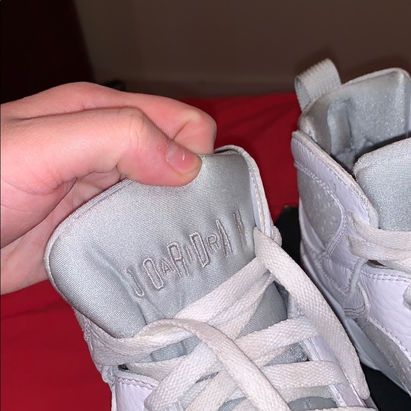 Jordan 7 Retro Pure Platinum - Picture 4 of 5